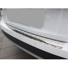 Накладка на задний бампер Audi A4 B9 ALLROAD (2016-)